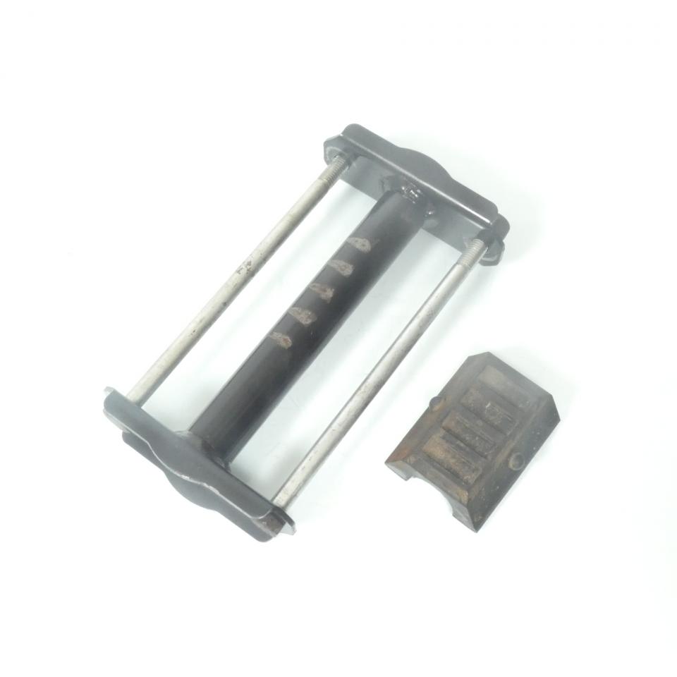 Support moteur origine pour scooter Peugeot 50 Ludix 1173435300 Occasion