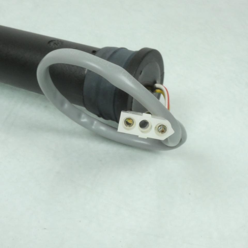 Jauge de réservoir Leonelli pour scooter Derbi 50 GP1 2005-07 00G0430918 040