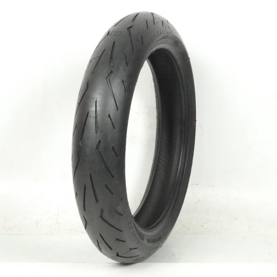 Pneu 120-70-17 Pirelli pour moto Aprilia 1000 RSV4 FACTORY Rosso Corsa II 58W