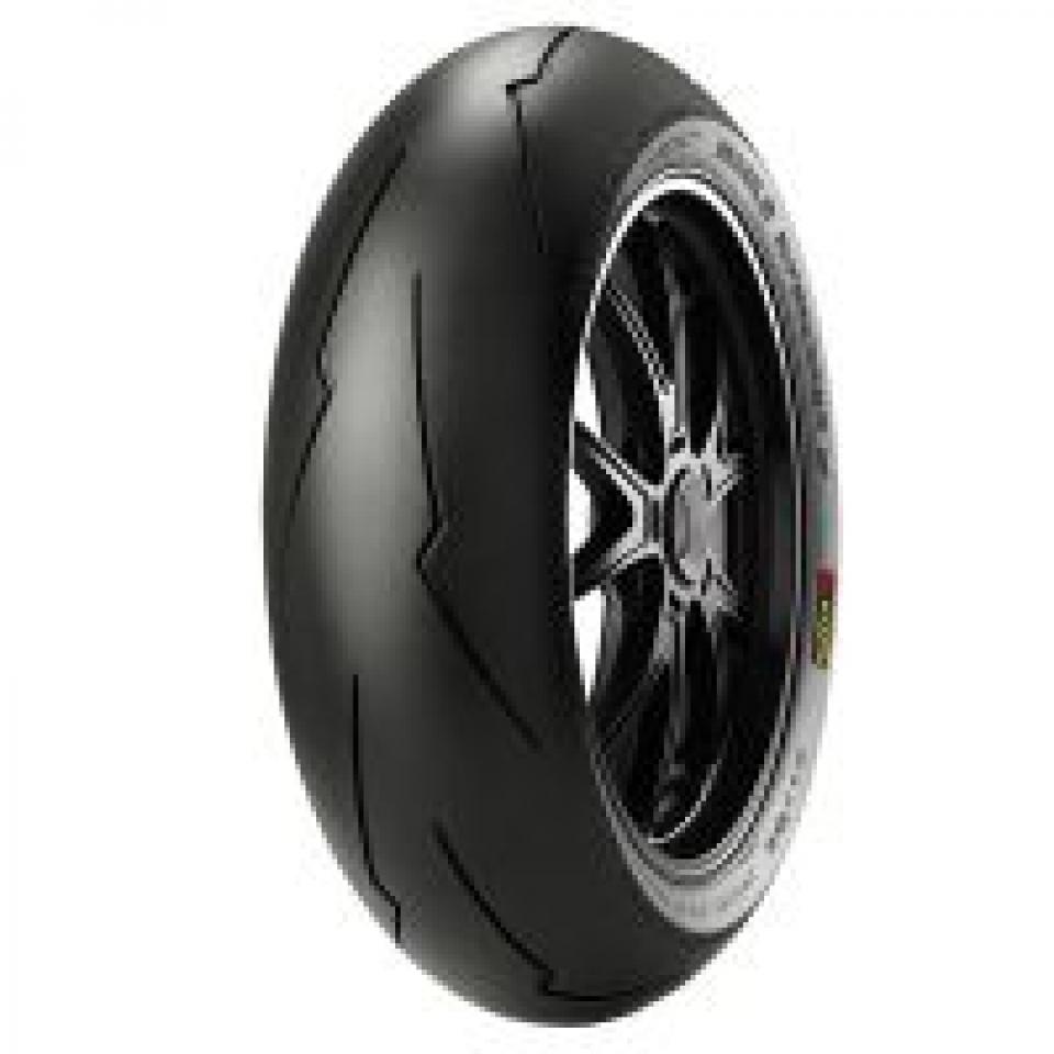 Pneu 120-70-17 Pirelli pour Moto Ducati 1100 STREETFIGHTER V4 2019 à 2022 AV Neuf