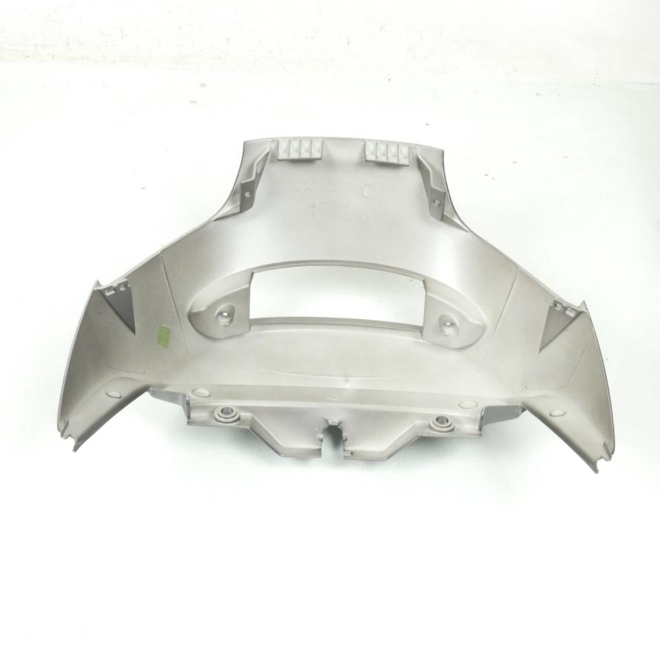 Inter-coque arrière gris quartz pour scooter Peugeot 50 Elyseo 1173807300 Neuf
