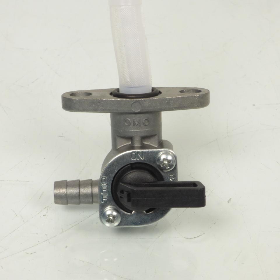 Robinet de réservoir à essence OMG pour moto Beta 50 RR 014430500 000 / 47859