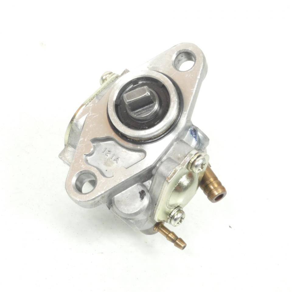 Pompe à huile origine pour Moto Peugeot 50 XP6 SM 1997 à 2003 759959 Occasion