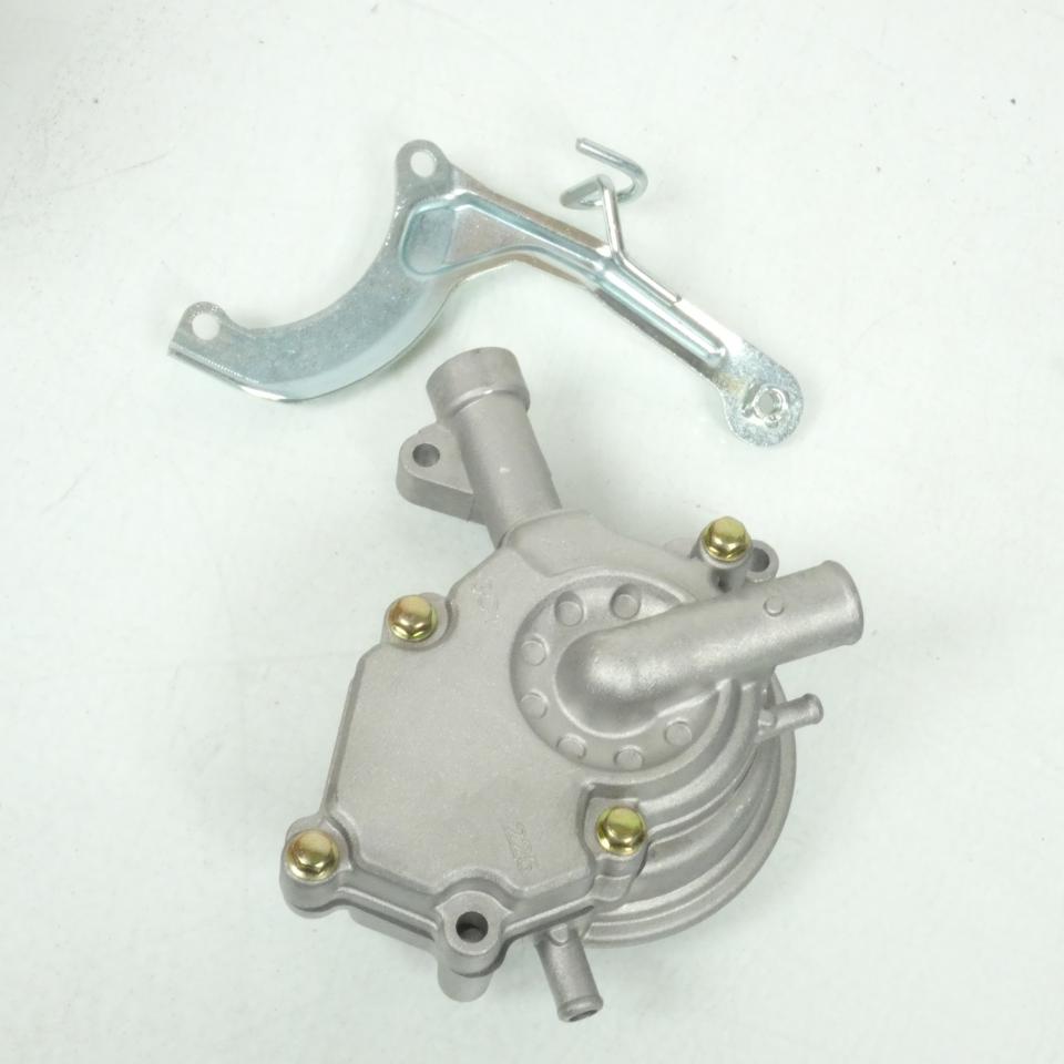 Pompe à eau P2R pour moto Yamaha 125 MT-125 22B-E2420-01 / 5D7-E2420-00 Neuf