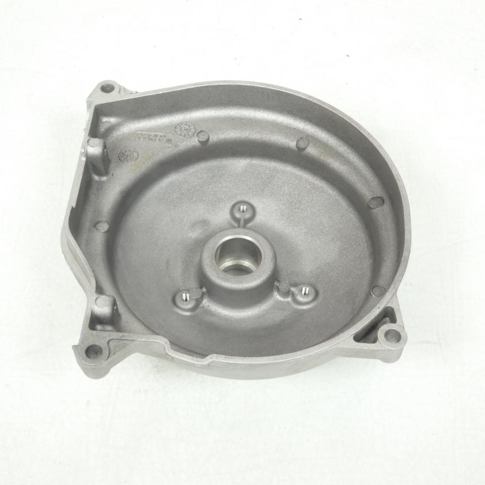 Carter de Pompe à eau pour scooter Yamaha 50 Aerox 5BR-E5421 3D4-E5421 Occasion