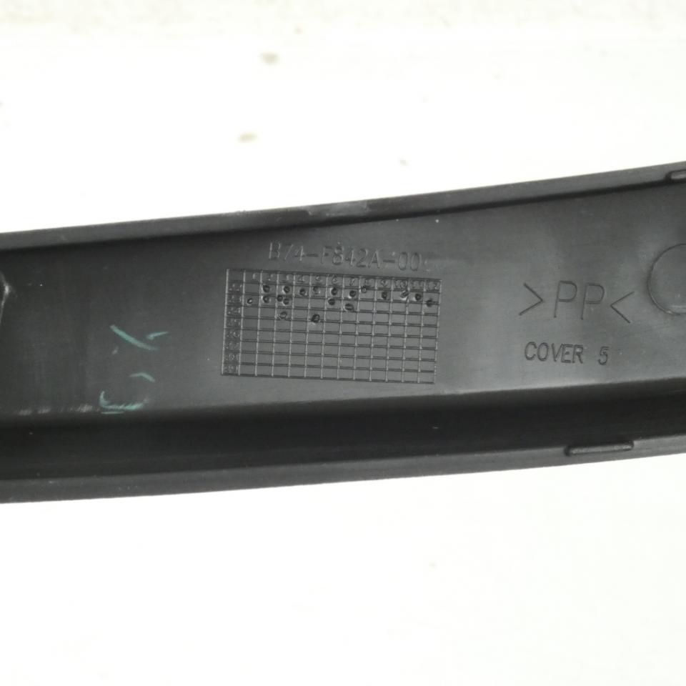 Support Pare-Brise AVG pour scooter Yamaha 125 Xmax B74-F842A Neuf