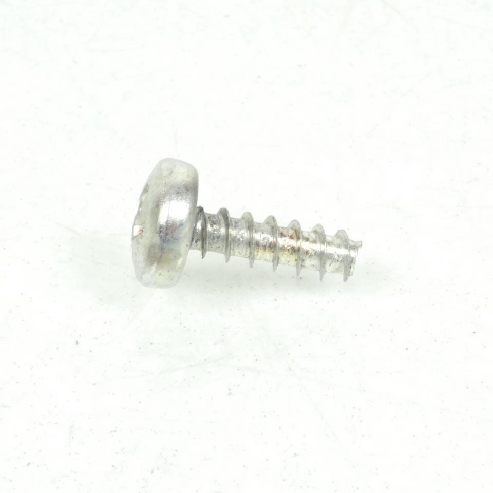 Vis Ø5xL16mm origine pour scooter MBK 50 Stunt 2004 à 2013 9016905X01 Neuf