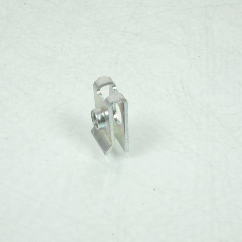 Agrafe de carrosserie pour moto Suzuki 1000 Gsx-R 09148-05052-000 Neuf