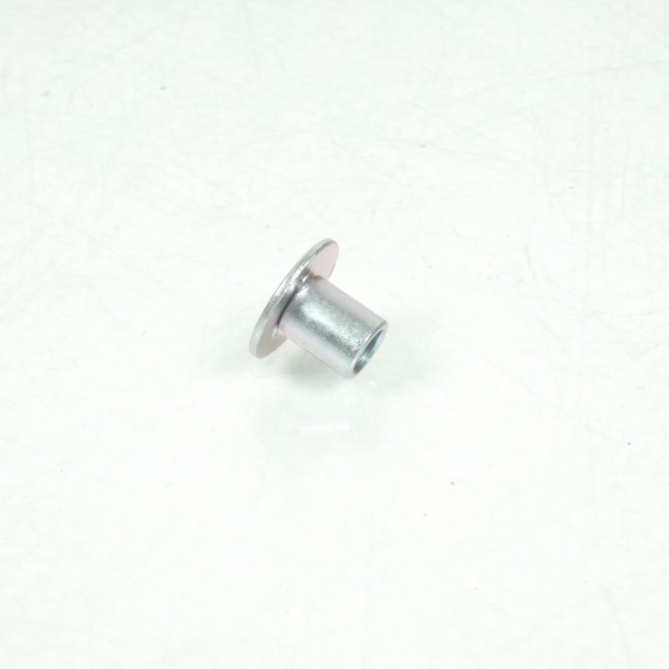 Entretoise 5.6x8x11.2mm pour moto Kawasaki Z 900 2017 à 2021 92152-2342 Neuf