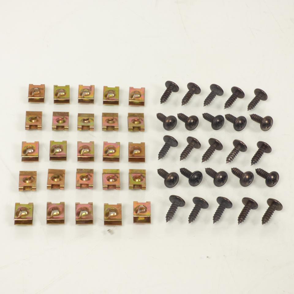 Lot 25 agrafe et 25 vis Ø5mm x 16mm pour carrosserie scooter visserie carénage