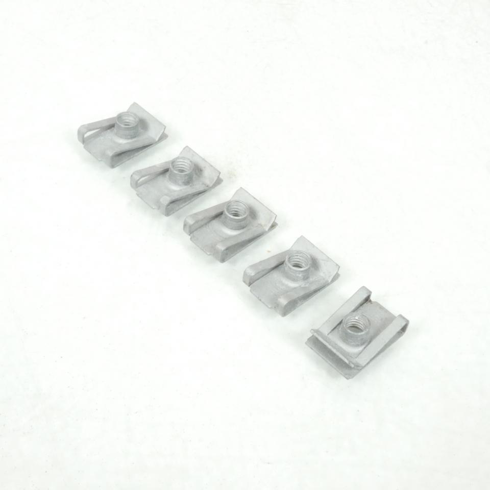 Agrafe carénage M6x100 0/000.340.5101B origine pour moto Rieju 50 MRX Neuf