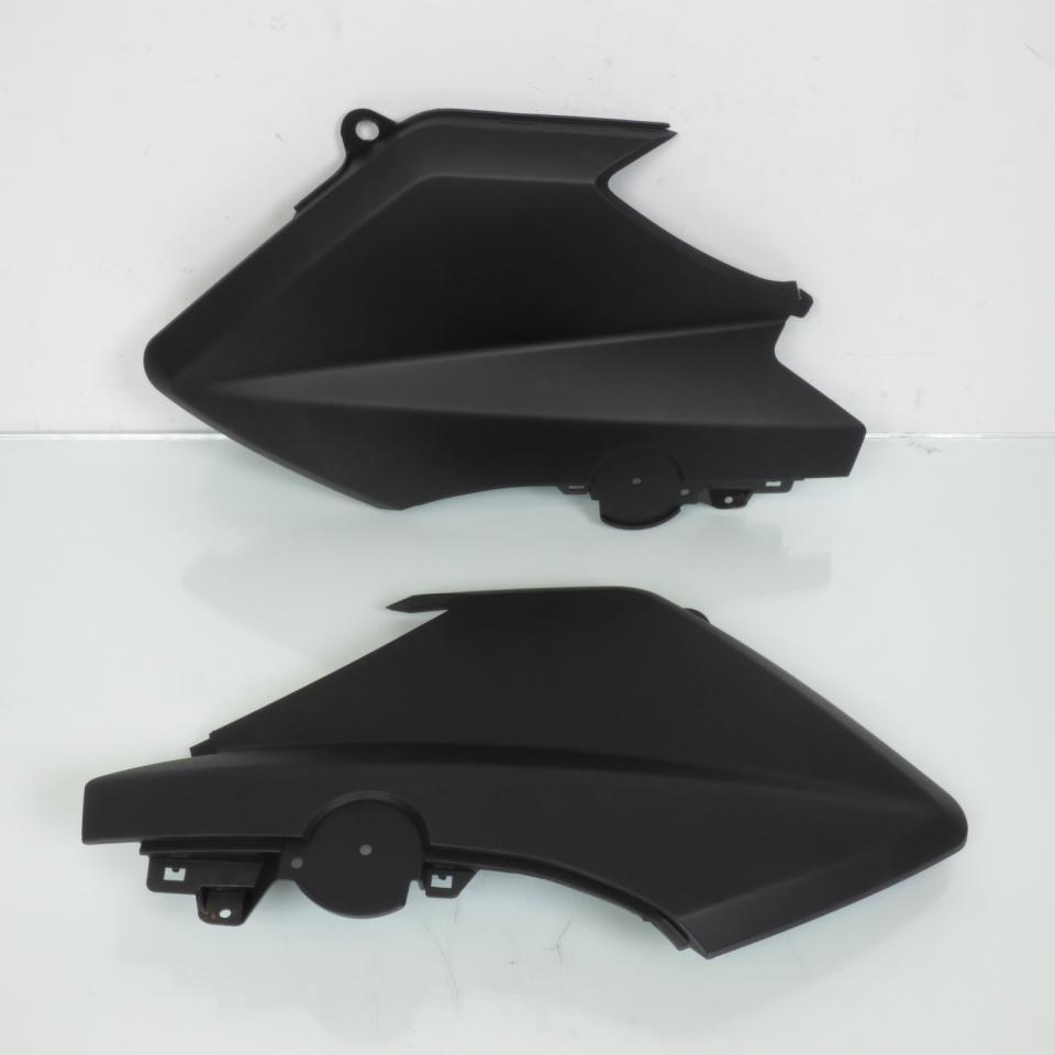 Kit carénage TNT pour Scooter Yamaha 400 Xmax 2014 à 2017 10 pieces noir mat Neuf