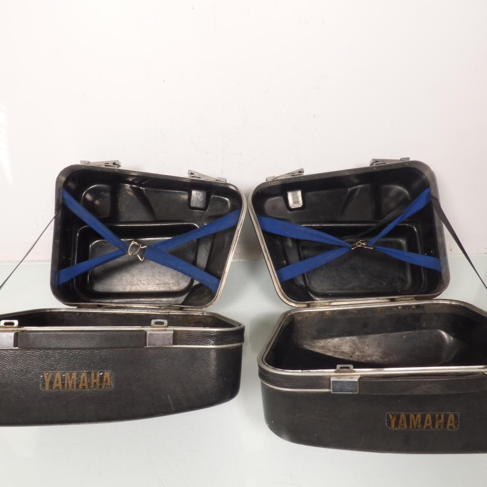 Paire de valises origine pour moto Yamaha 750 Xj Seca 1981 à 1983 11M Occasion