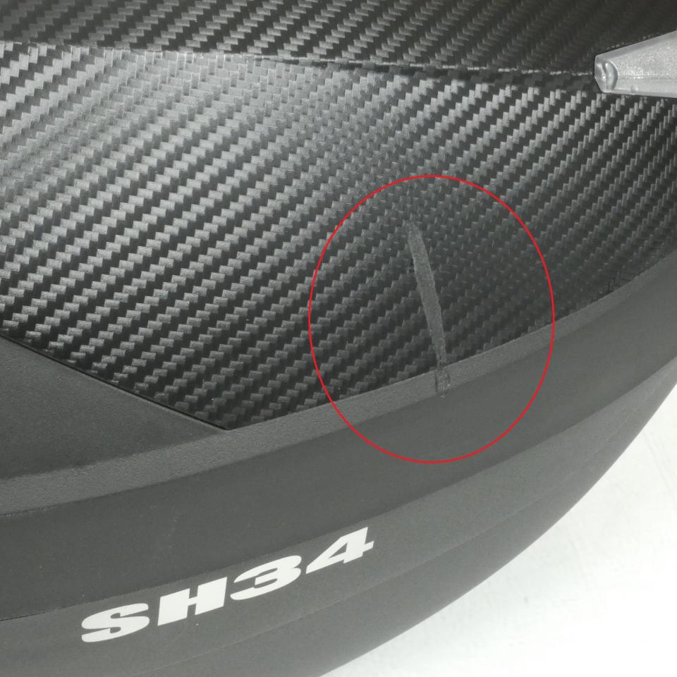 Top case 34L Shad SH34 Carbone pour moto scooter D0B34106 d'occasion