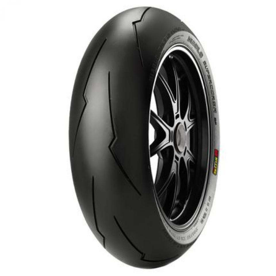 Pneu 140-70-17 Pirelli pour pour Moto Neuf