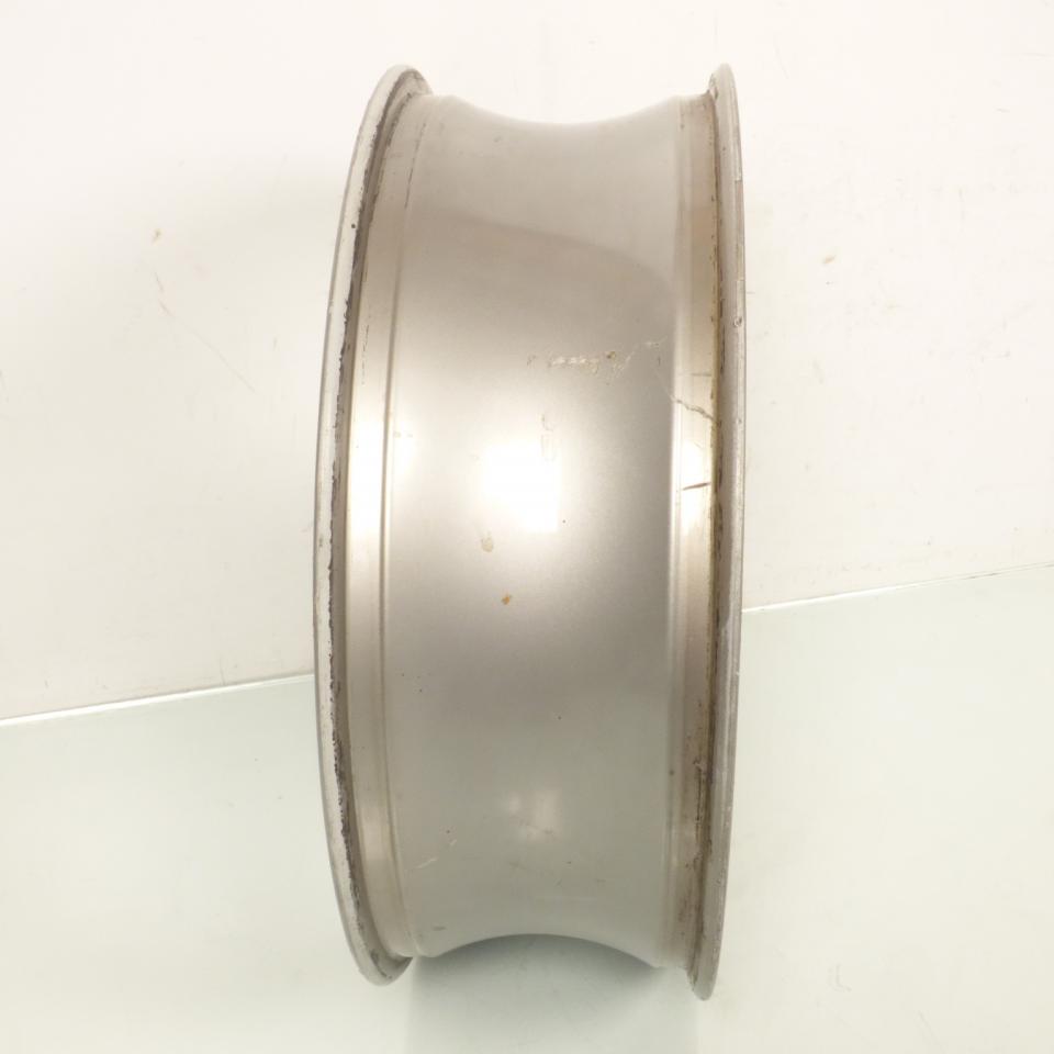 Jante arrière 17x5.50 pouce pour moto Triumph 955 Sprint RS 955i 2007 Occasion