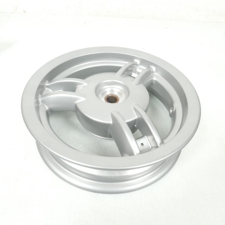 Jante arrière MT2.50x10 pour scooter Peugeot 50 Ludix 2005 à 2015 760588B2 JCW