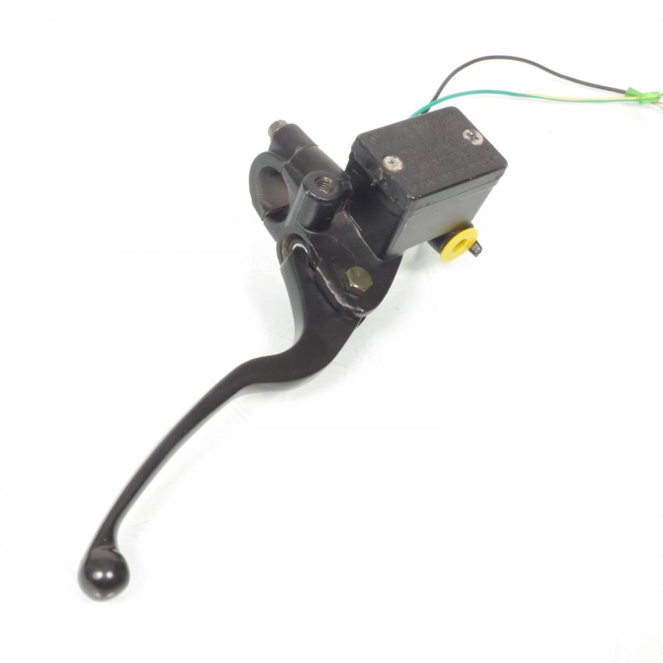 Maître cylindre frein avant pour scooter Yiying 50 YY50QT-6D Occasion
