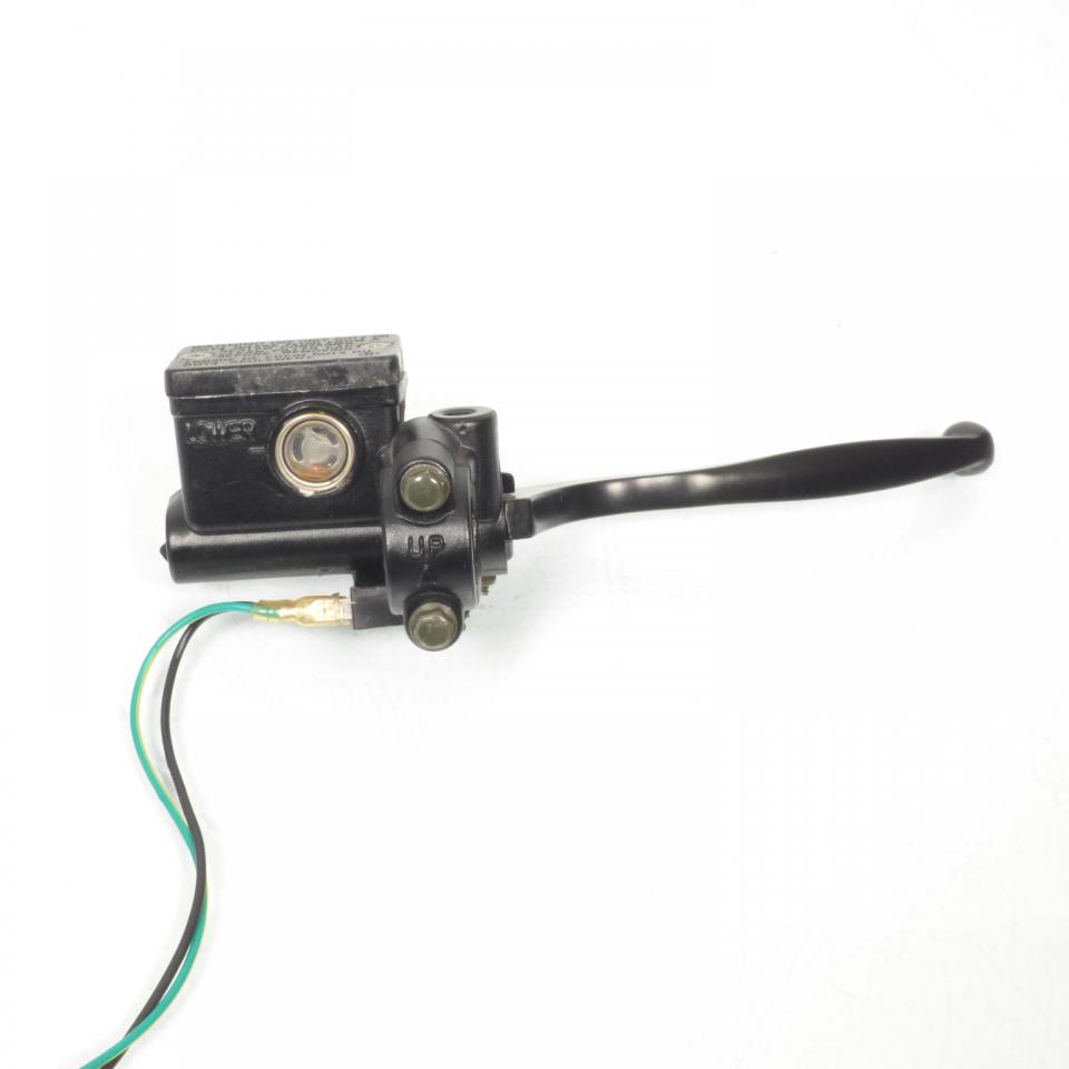 Maître cylindre frein avant pour scooter Yiying 50 YY50QT-6D Occasion