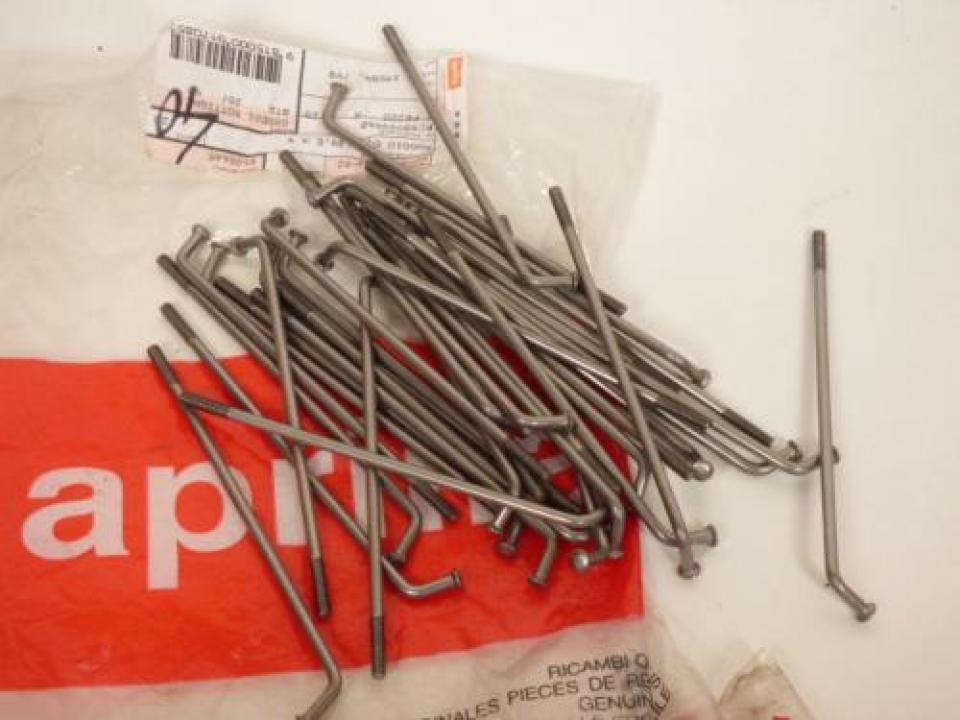 Moyeu de jante origine pour Moto Aprilia 125 Classic 1995 à 1999 AP8108665 Neuf