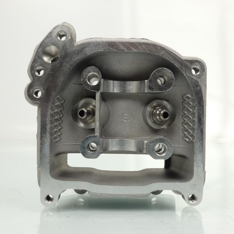 Culasse Générique pour scooter Chinois 50 GY6 soupape Ø20/18mm anti pollution