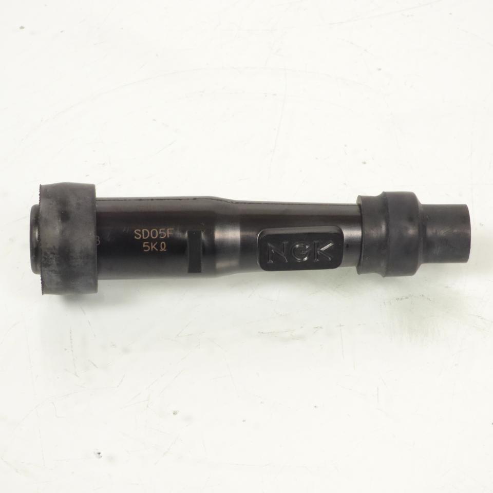 Antiparasite long noir NGK SD05F / 8022 Neuf pour moto