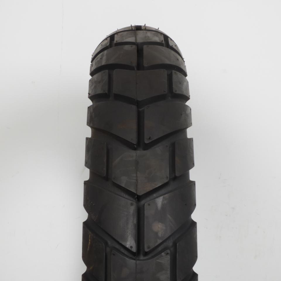 Pneu arrière Tubeless Avon Distanzia taille 120/80-18 62S Neuf pour moto