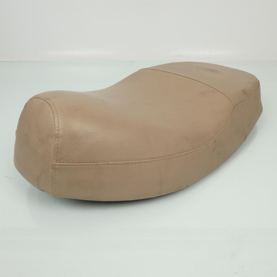 Selle biplace simili cuir beige origine pour scooter Occasion