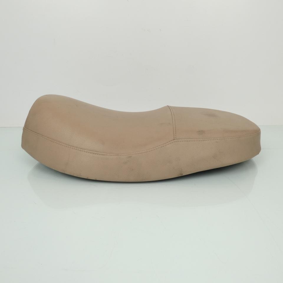 Selle biplace simili cuir beige origine pour scooter Occasion