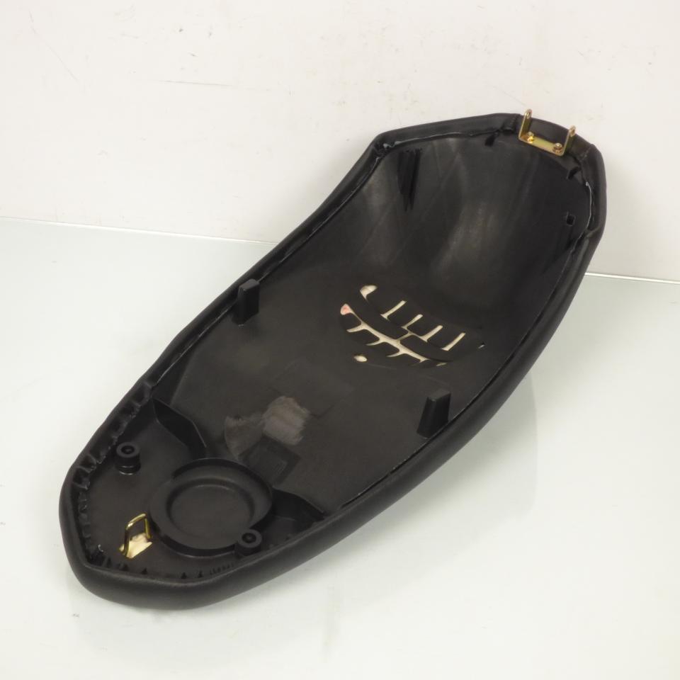 Selle biplace SELECTION CGN MOTORISE pour Scooter Peugeot 50 Kisbee 4T 2010 à 2017 Neuf