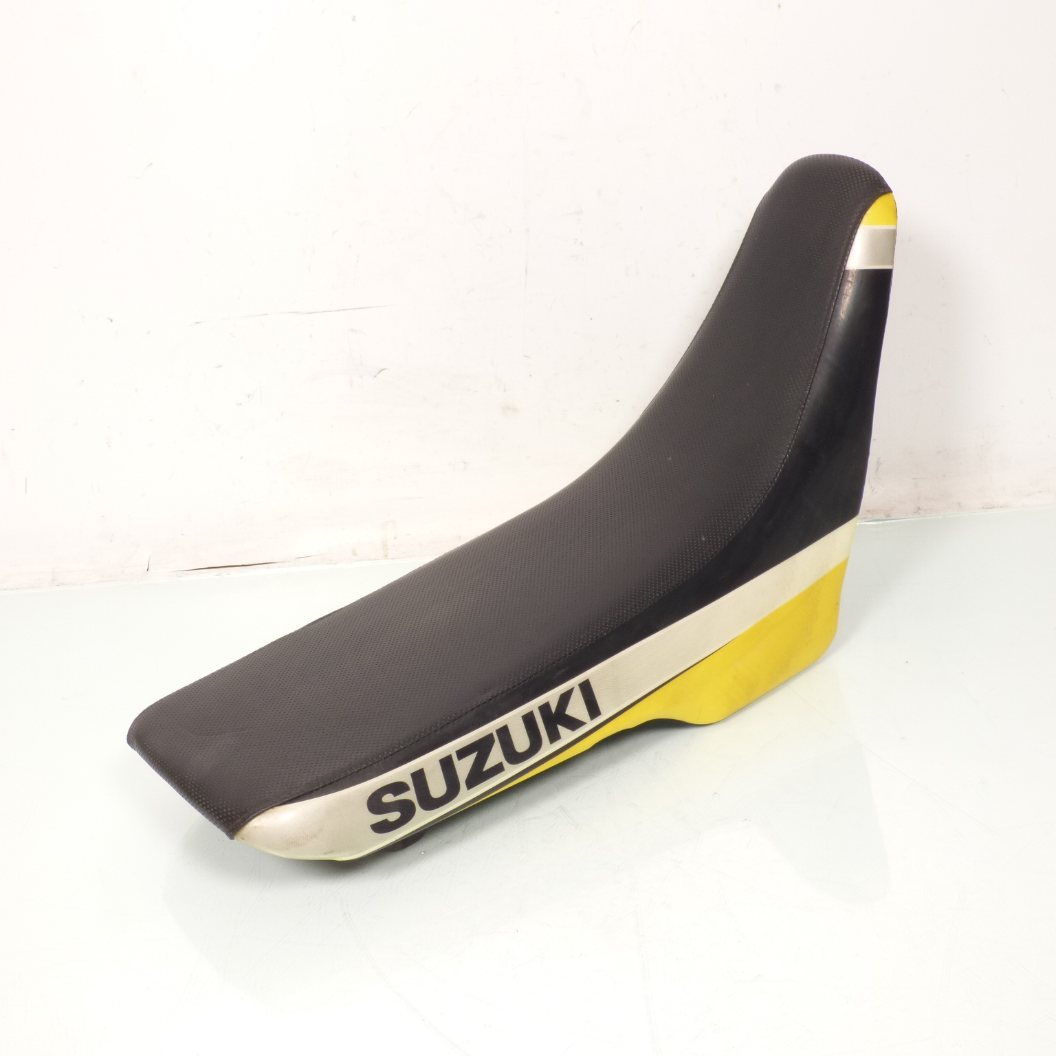 Selle biplace origine pour moto Suzuki 50 RMX 1999 à 2002 SA12B Occasion