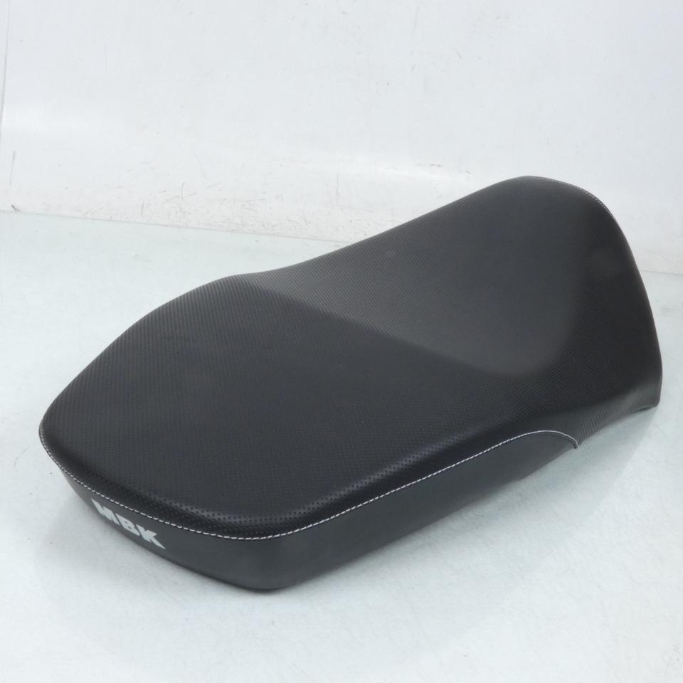 Selle biplace Noir Maille perforée pour scooter Yamaha 50 Neos 1P9-F4730-A0 Neuf