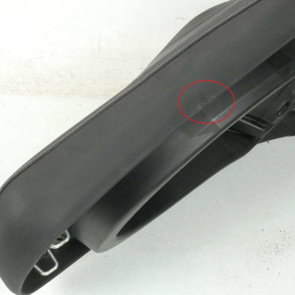 Selle biplace pour scooter MBK 125 Skycruiser 2009 COD.1C0-F4730-00 1C0F473000