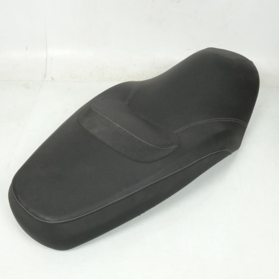 Selle biplace pour scooter MBK 125 Skycruiser 2009 COD.1C0-F4730-00 1C0F473000