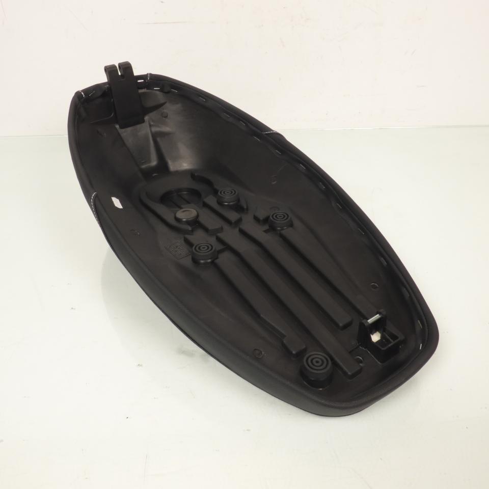 Selle biplace RSM pour Scooter Yamaha 50 Slider noir / 5JH-F4730 Neuf