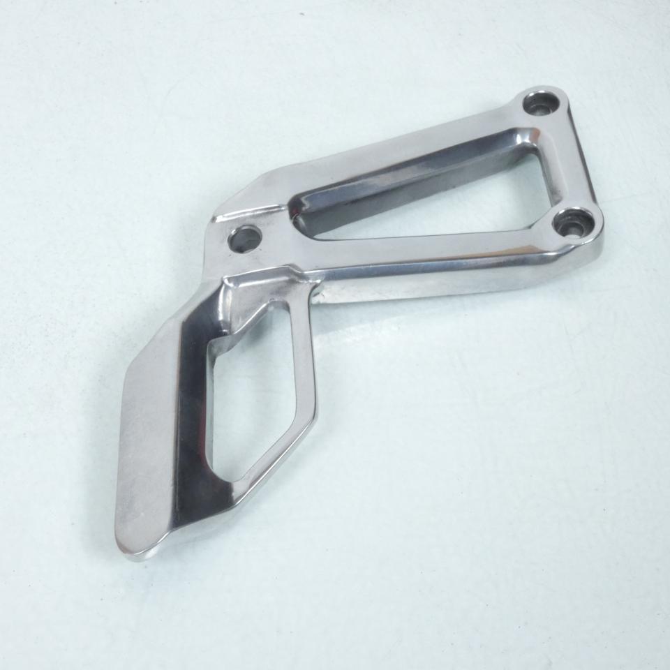 Platine repose pied passager ARG pour moto Aprilia 650 Pegaso AP8132659 Occasion