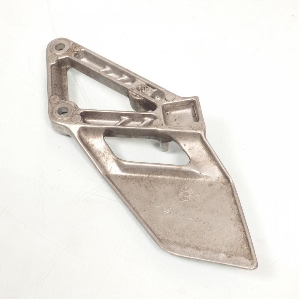 Platine de repose pied pilote gauche pour Honda 600 CBR F 1991 à 1994 MV9-L