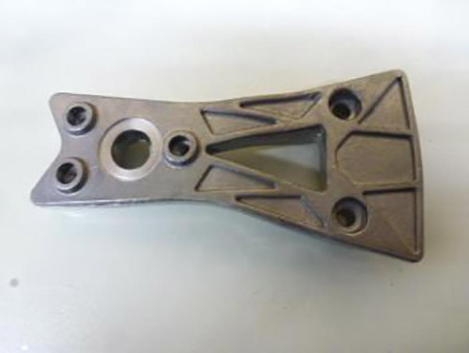 Platine de repose pied pilote droit pour Moto Rieju 50 RS2 Matrix Neuf