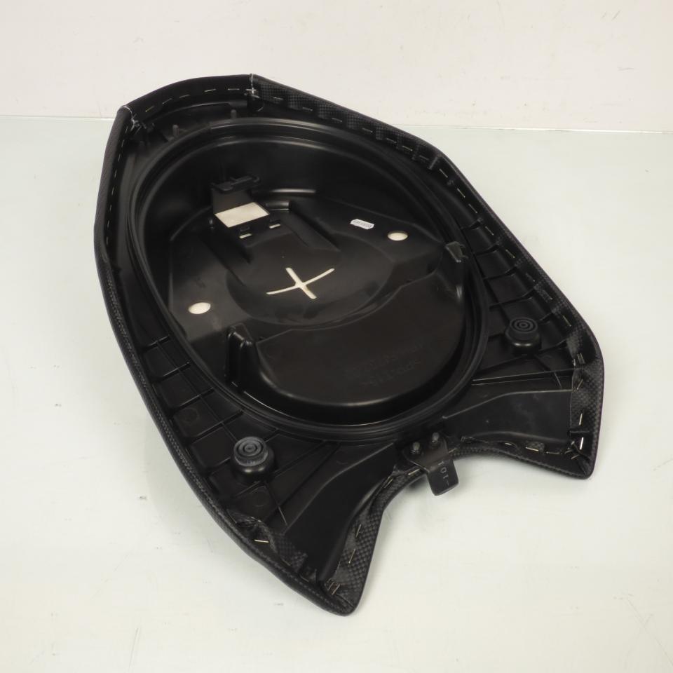 Selle pilote RSM pour scooter MBK 50 Nitro 2013 à 2017 noir / 1PH-F4732-00 Neuf