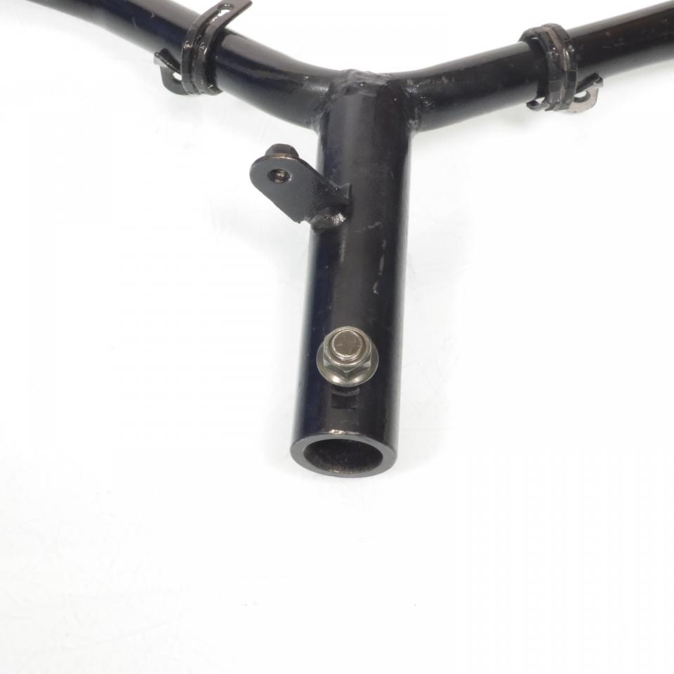 Guidon origine origine pour scooter Benzhou 50 YY50QT-6A TB6A-050100000 Occasion