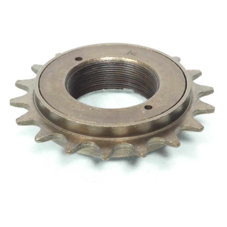 Couronne de transmission FDM pour mobylette Peugeot 50 18 dents Neuf