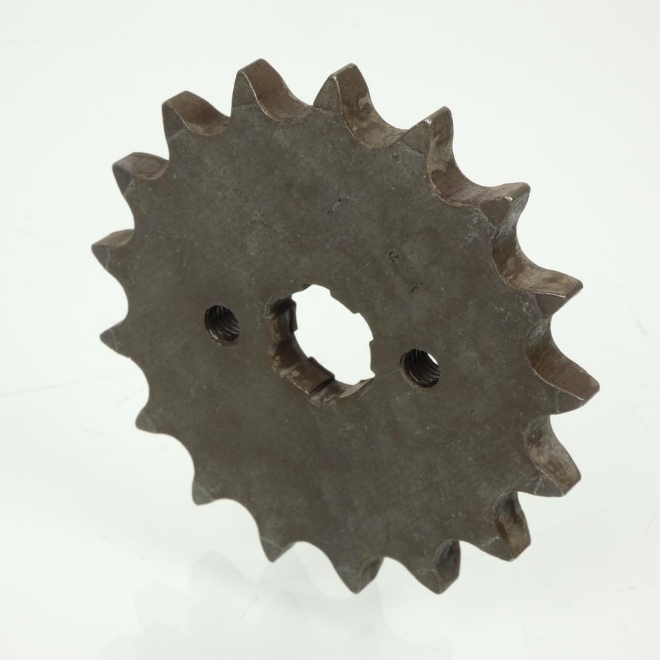 Pignon de sortie de boite Esjot pour moto Honda 100 XR 17 dents pas 428 Neuf