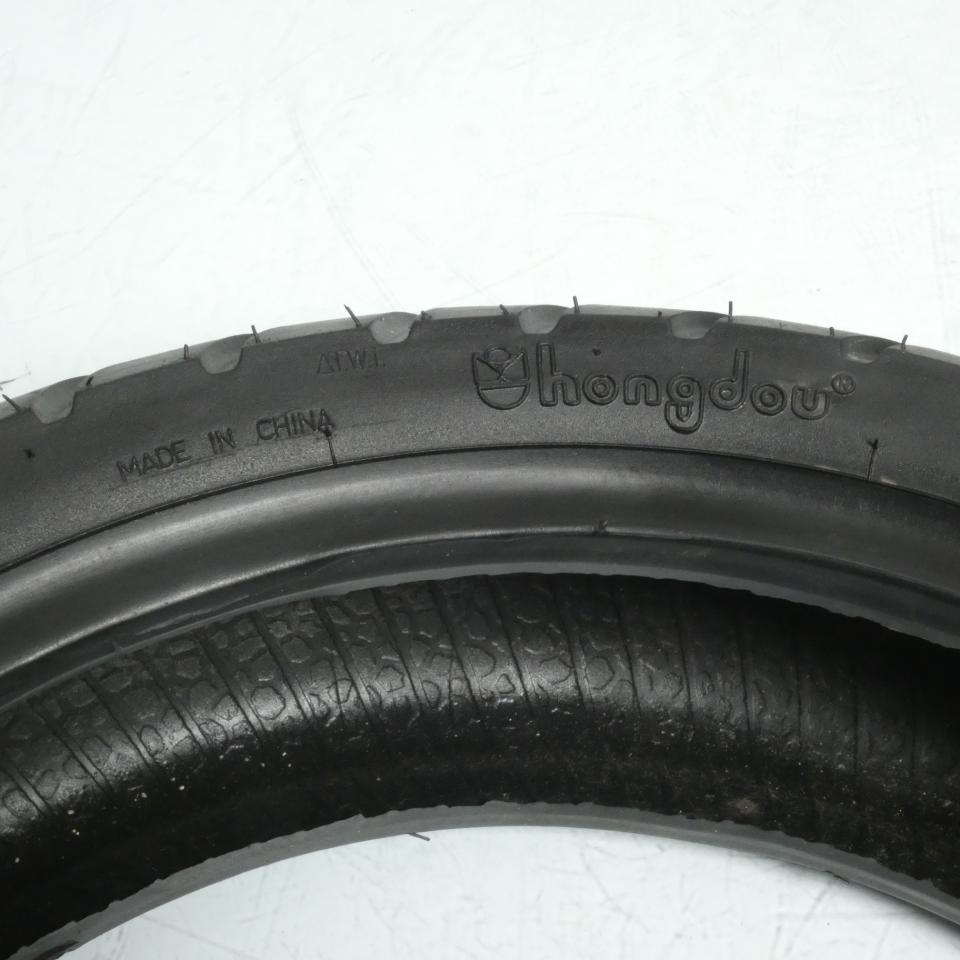 Pneu 130-60-13 Générique pour deux roues Hongdou 130/60-13 Occasion