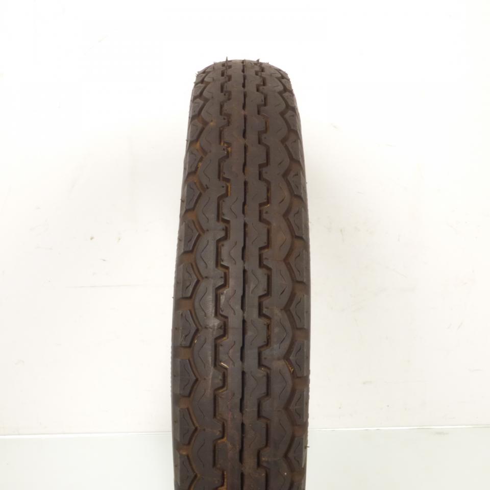 Pneu 2.75-17 Dunlop K82 TT 41S pour moto Neuf en destockage