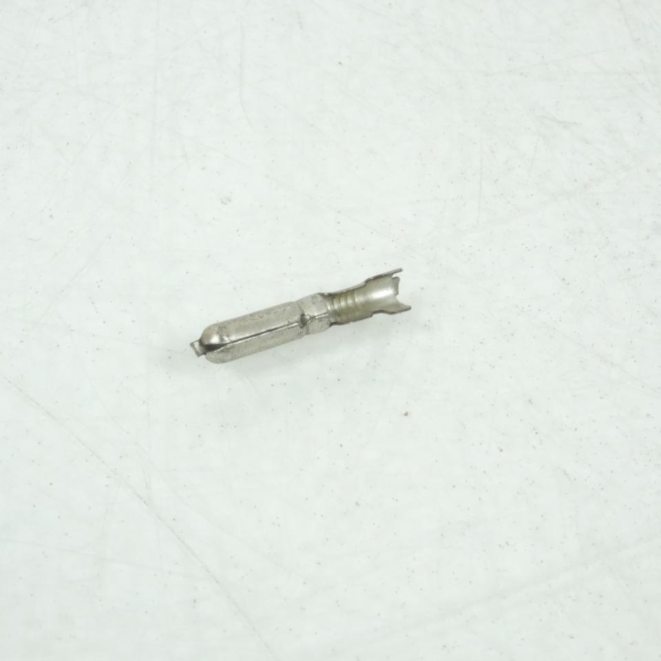 Cosse électrique ronde mâle Ø4mm pour moto scooter Peugeot 897020 Neuf