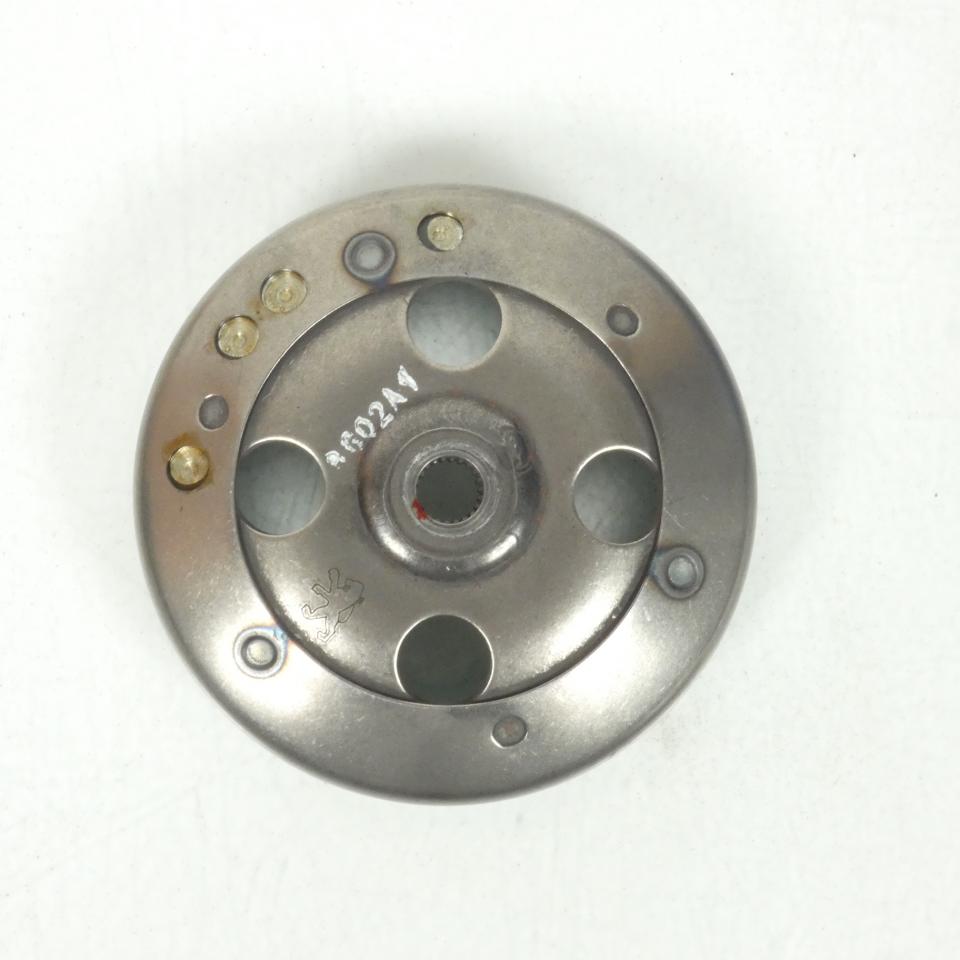 Cloche d'embrayage pour scooter Peugeot 50 Speedfight 1997-99 732774 Ø107mm