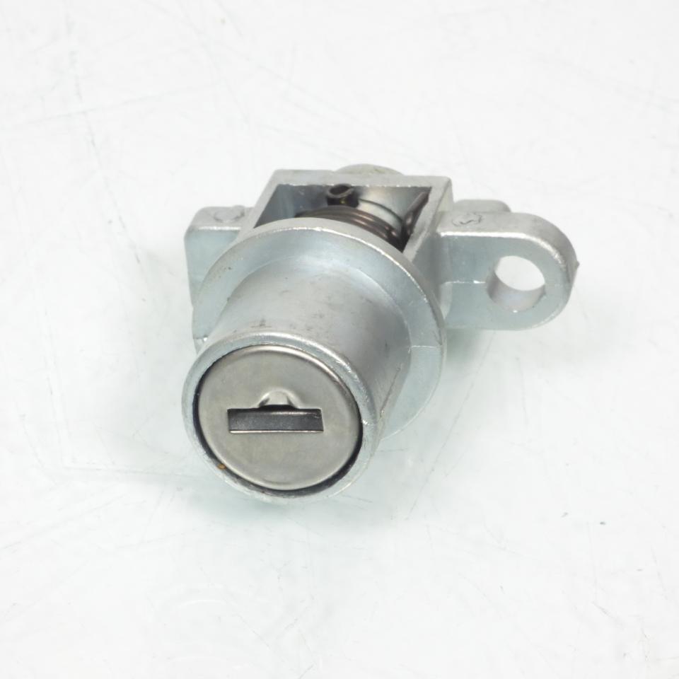 Kit serrure origine pour scooter Baotian 50 Neuf