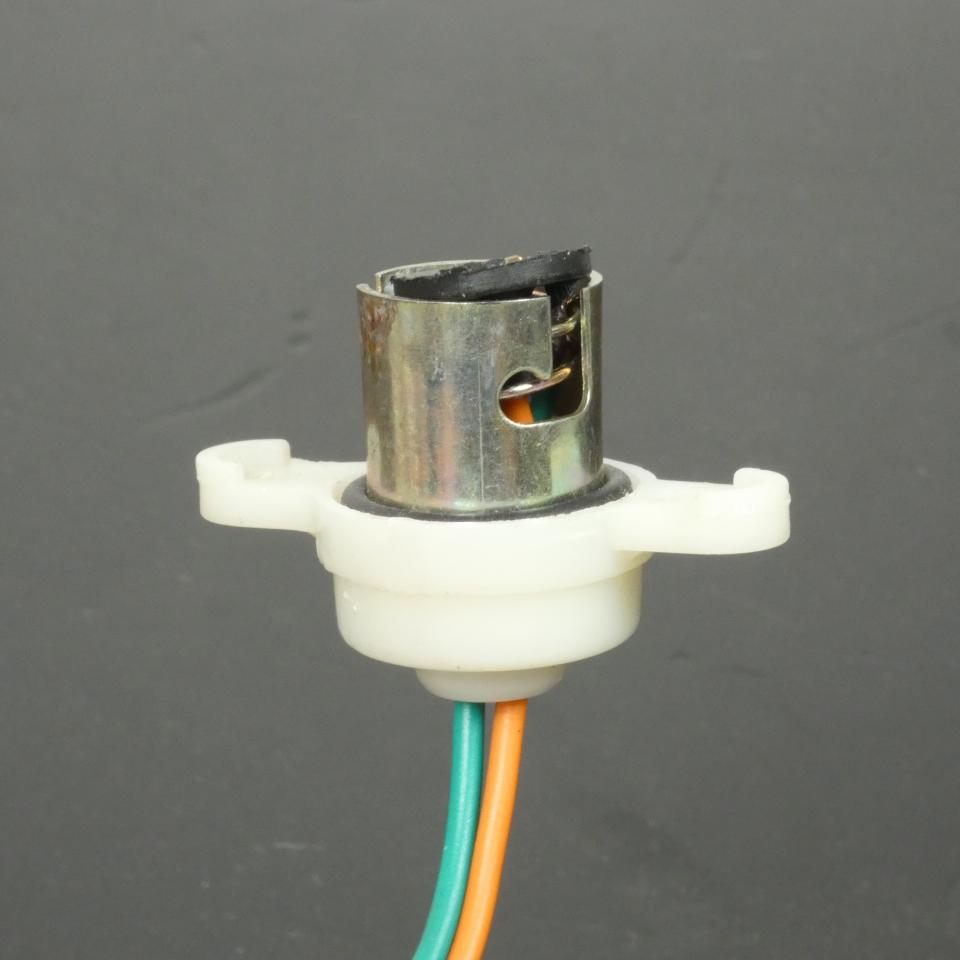 Douille support porte ampoule clignotant pour deux roues Peugeot BAU15s 75cm
