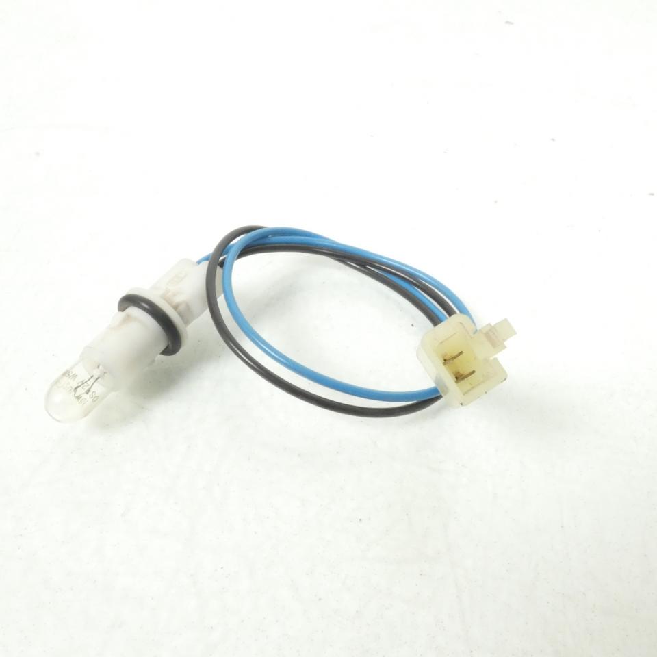 Douille veilleuse feu AV pour scooter Peugeot 100 Speedfight 740685 W2.1x9.5d