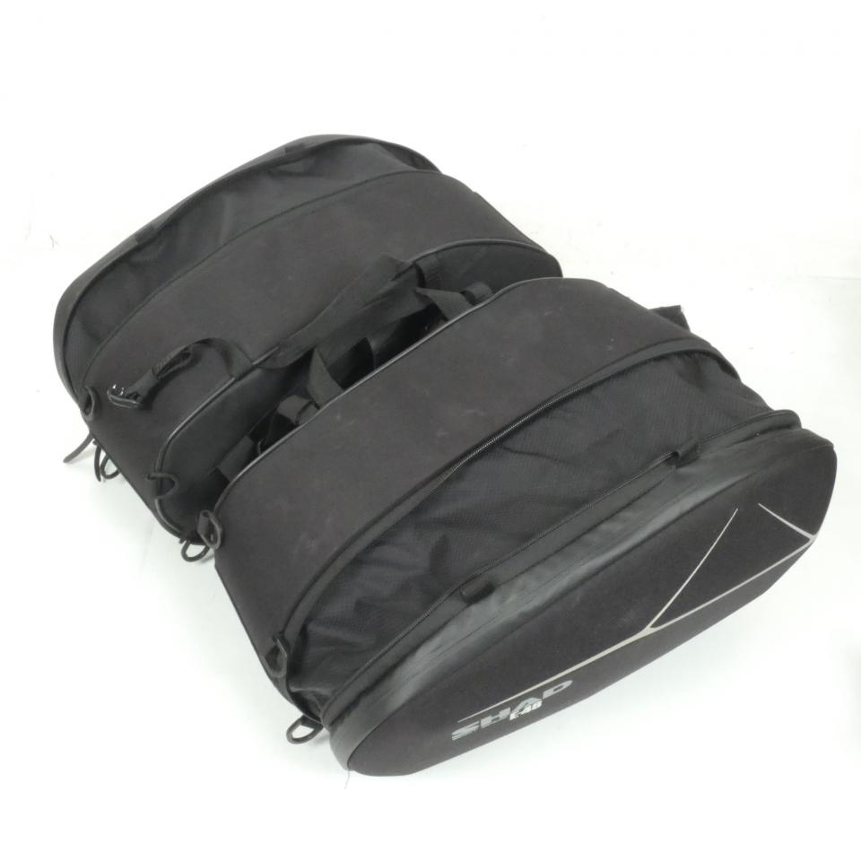 Paire de valise latérales semi-rigide Shad pour moto X0SE48 E48 SBH 40-52L
